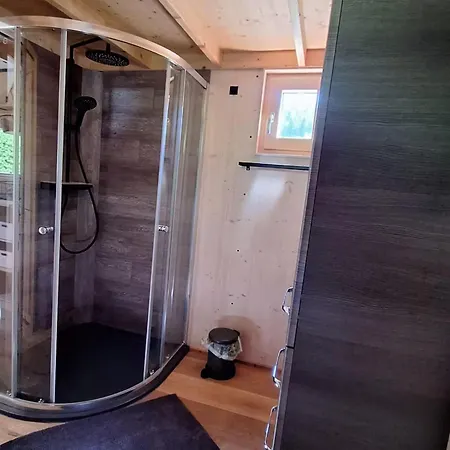 Tiny House Nature In The Eifel Region مكان تخييم Prüm